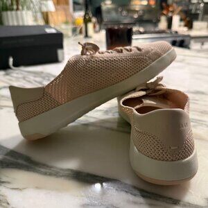 Cole Haan Womens Sneakers - Grand Pro - Blush / Pink mesh size 7.5